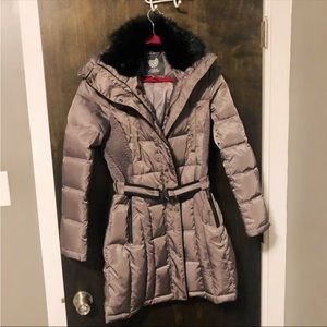 Vince Camuto Puffer with faux fur attached hood NWOT